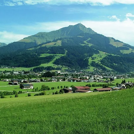 Hausberg ويدرنغ